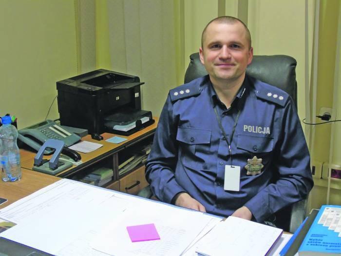 Nowy komendant mówi o swojej pasji do pszczół i rodzinnym zamiłowaniu do munduru