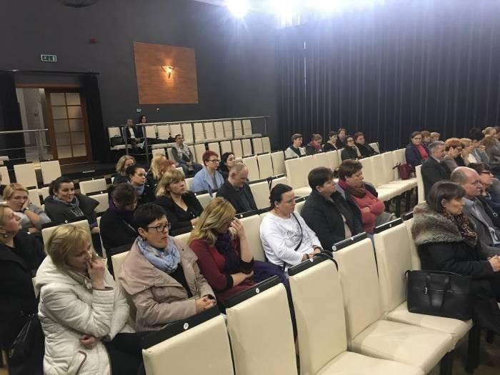 Rewolucja w szkołach. Kurator zakwestionował podział. Czy w Brzegu Dolnym i Wołowie powstaną nowe podstawówki?