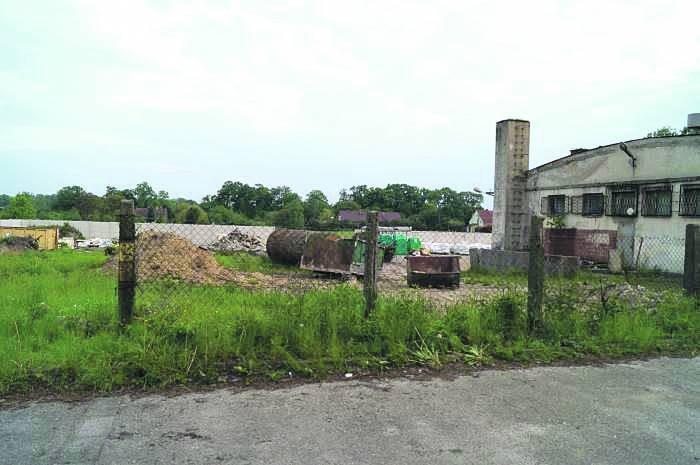 Wyburzą piekarnię i przeniosą tam ZGK i ZWiK