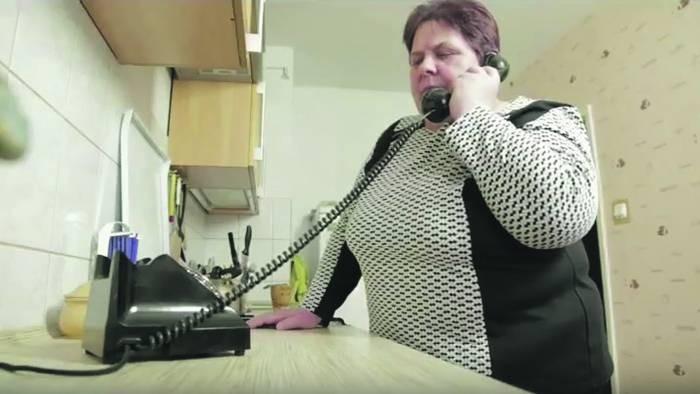 Pokaż babci film, jak nie dać się oszukać 
