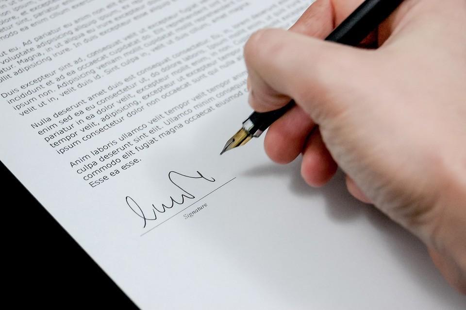 Jak za publiczne pieniądze szkalowano mieszkańców i prywatne firmy
