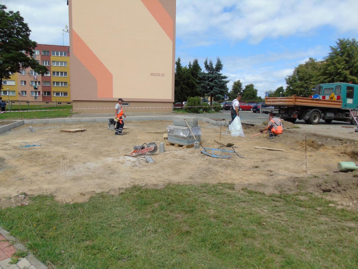 Budują nowy parking (video)