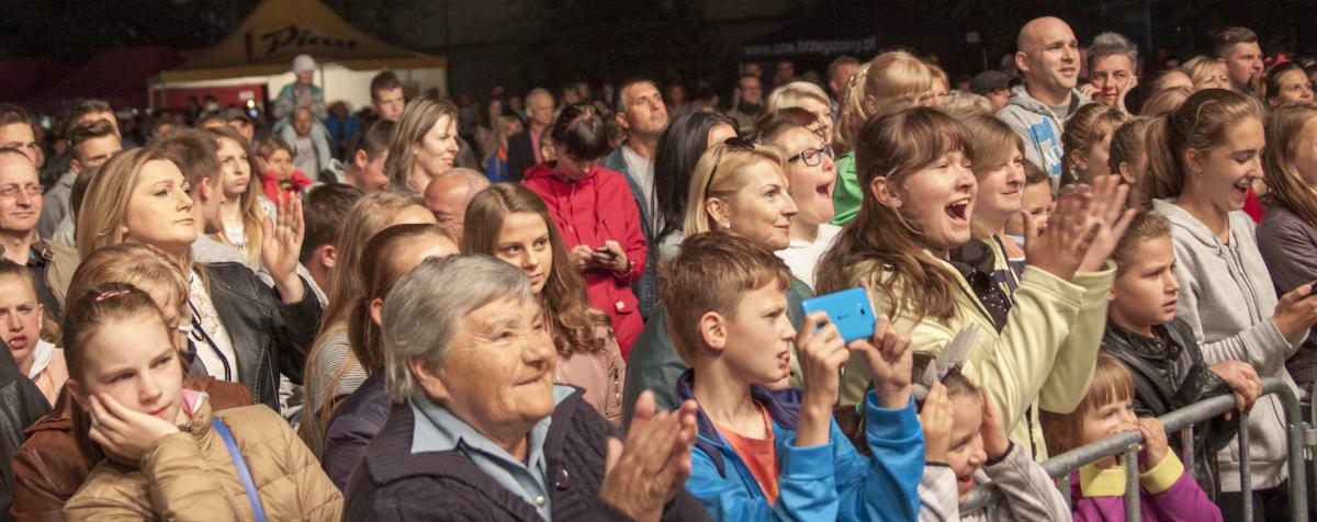 Dni Brzegu Dolnego 2016. Mieszkańcy krytykują, organizatorzy milczą