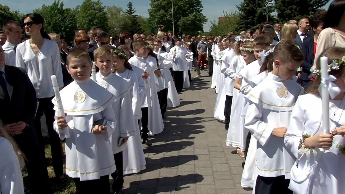 I Komunia Św. w Brzegu Dolnym