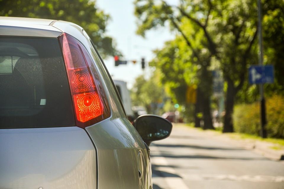 Kolejny alarm bombowy. Utrudnienia w ruchu również dla naszych kierowców