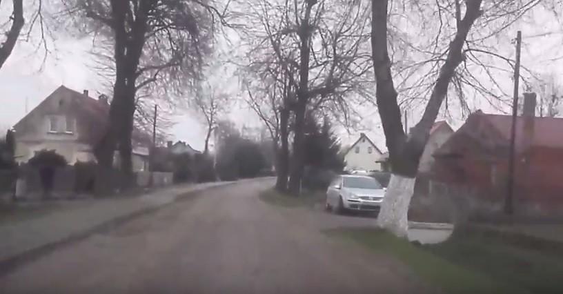 Droga w Piotroniowicach (video)