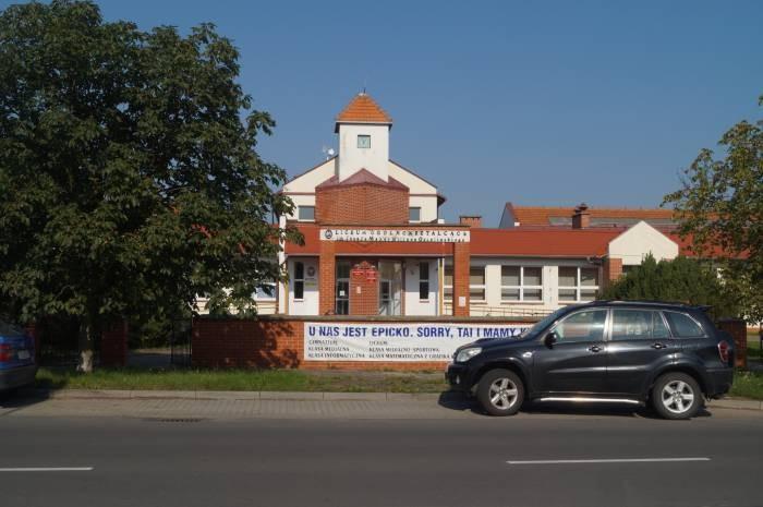 Starosta: nie ma naboru do Ossolińczyka