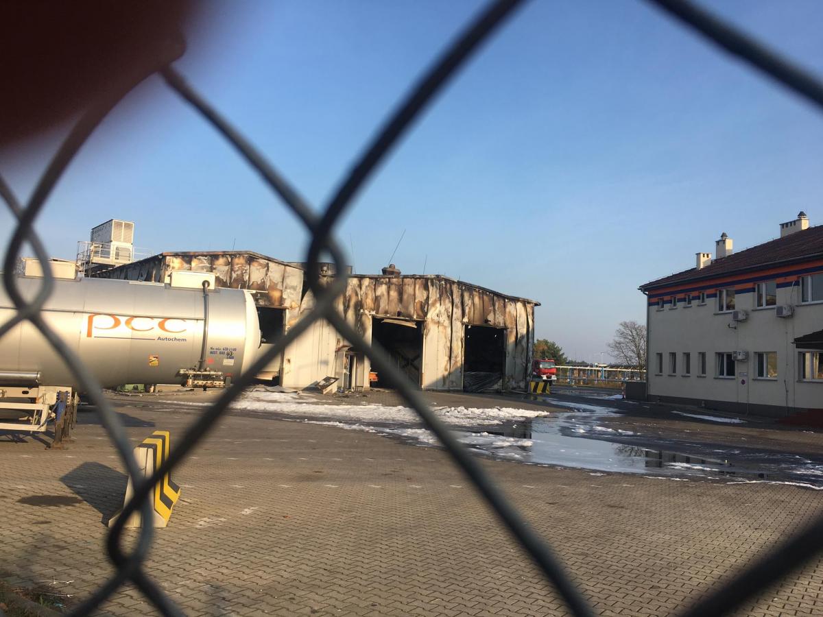 Fotorelacja z pożaru myjni autocystern
