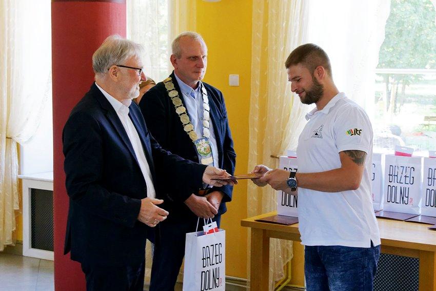 Laureaci plebiscytu Sportowy Brzeg nagrodzeni