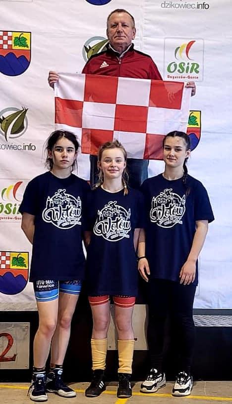 Zapaśniczka z wołowskiego klubu na pierwszym miejscu