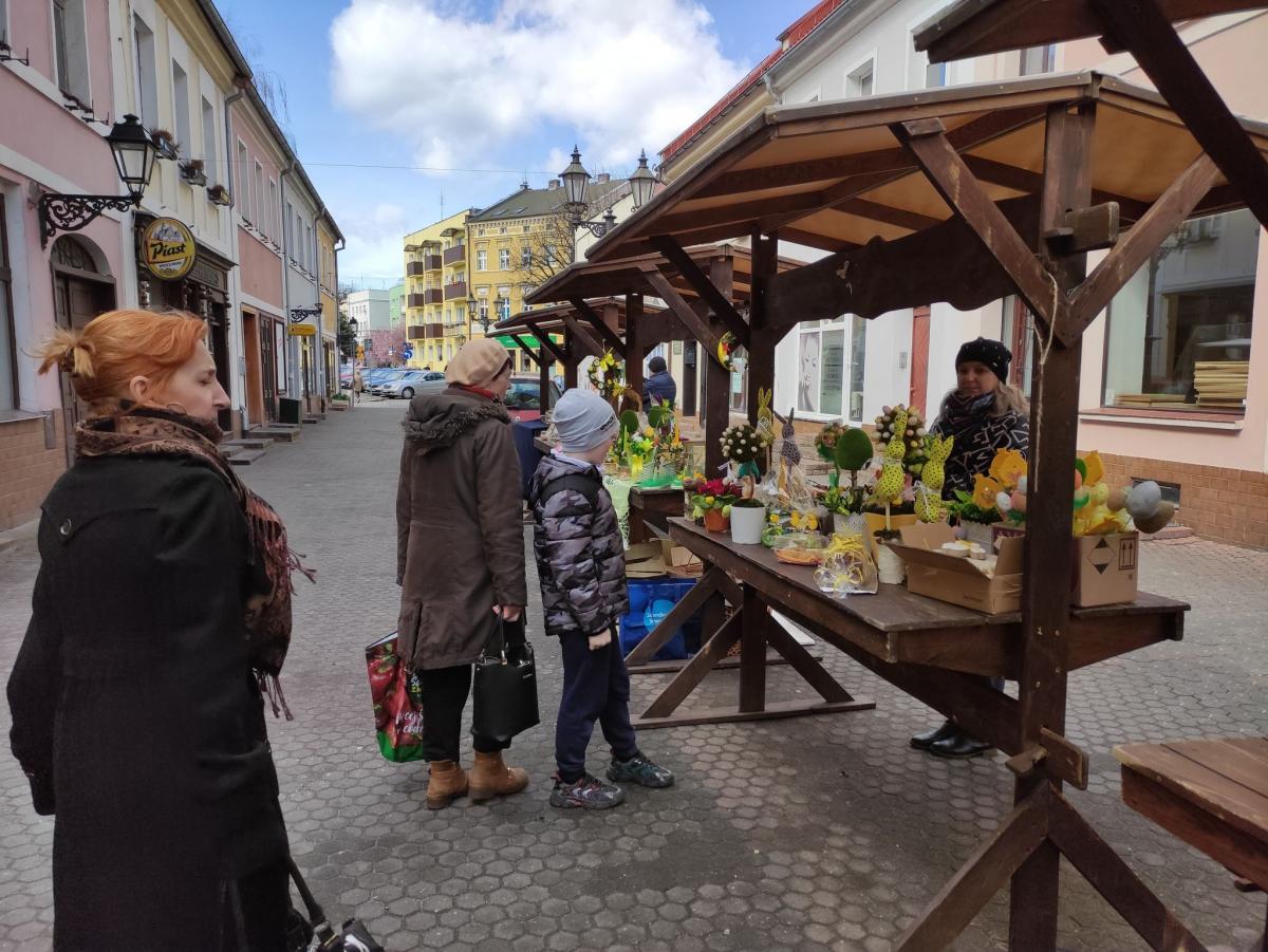 Jarmark Wielkanocny w Wołowie. Zapraszamy na świąteczne zakupy [WIDEO]
