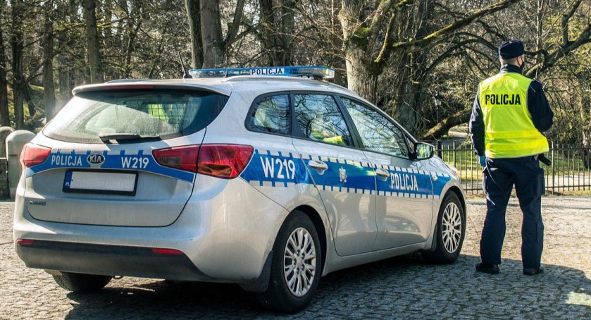 Wzmożone działania policji. Będą kontrolować kierowców, pieszych i rowerzystów