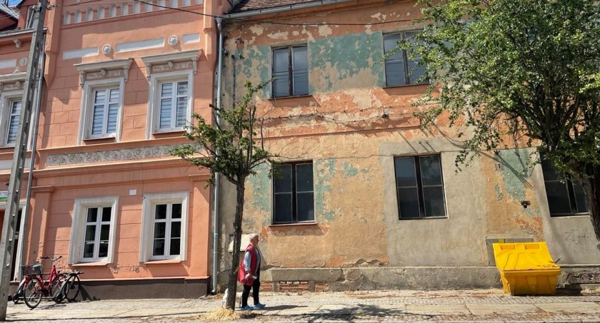 Brzeg Dolny dawniej i dziś 