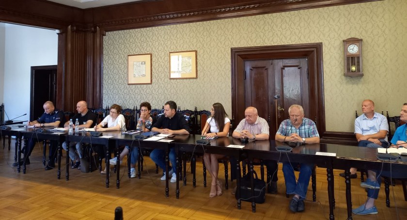 Pilne zebranie sztabu kryzysowego w wołowskim starostwie