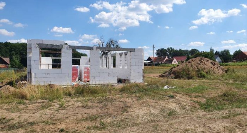 Świetlica w Golinie pnie się w górę!