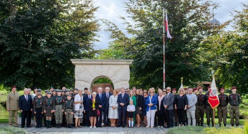 W Brzegu Dolnym uczcili rocznicę wybuchu II wojny światowej