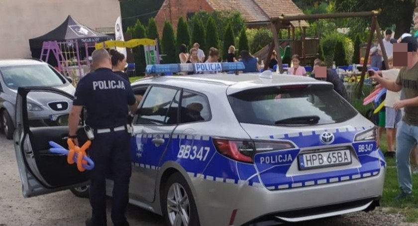Rodzinny piknik w Piotroniowicach i rozmowy o bezpieczeństwie