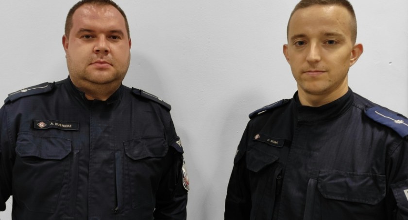 80-latek wybrał się na grzyby i stracił orientację. W lesie odnaleźli go policjanci