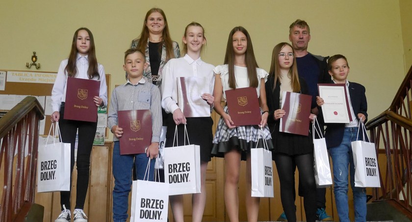 Stypendyści z Brzegu Dolnego [nazwiska]