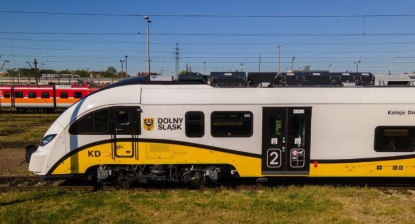 Nowoczesne pociągi będą wozić mieszkańców do Wrocławia