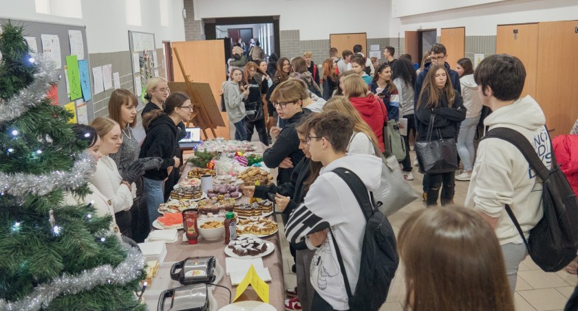 Uczniowie dołączyli do Szlachetnej Paczki i pomogli potrzebującym