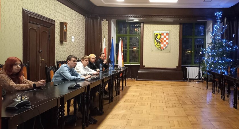 Kolejne sesja młodych radnych z powiatu wołowskiego