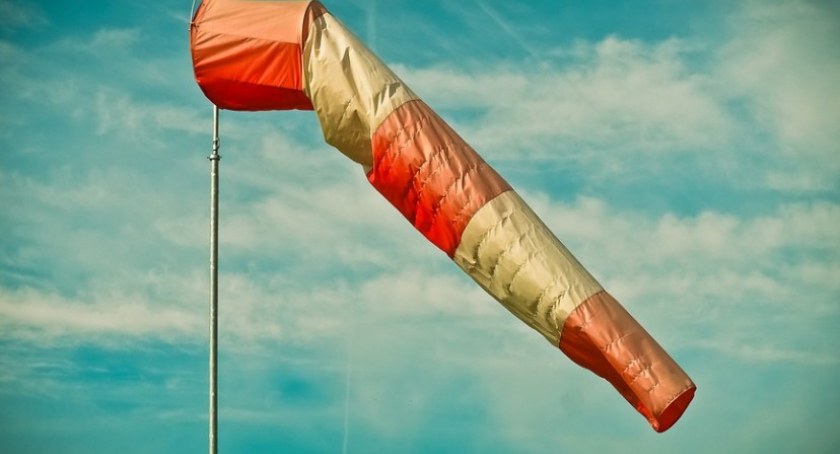 Meteorolodzy ostrzegają przed silnym wiatrem