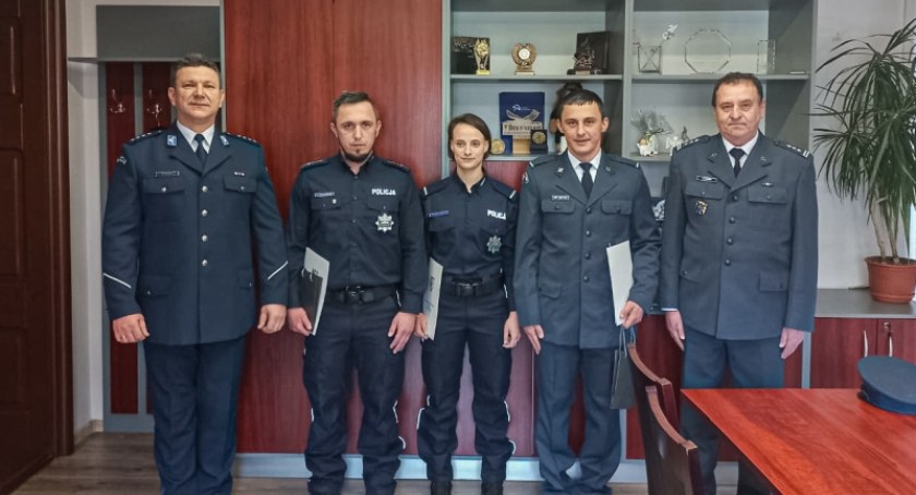 Podziękowania i gratulacje dla dolnobrzeskich policjantów oraz funkcjonariusza Służby Więziennej