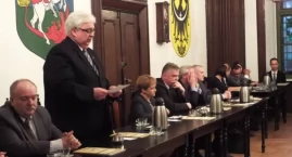 Zbigniew Skorupa, radny DiS, przygotował dokumenty p&hellip;