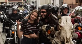 [FOTO] II Wołowski Piknik Motocyklowy. Ryk silników to jest to co kochają najbardziej