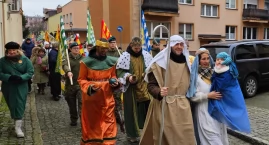  [FOTO] Orszak Trzech Króli przeszedł ulicami Wołowa – wspólne świętowanie Objawienia Pańskiego!