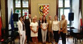 Przystąpiły do egzaminu i są już nauczycielkami mianowanymi