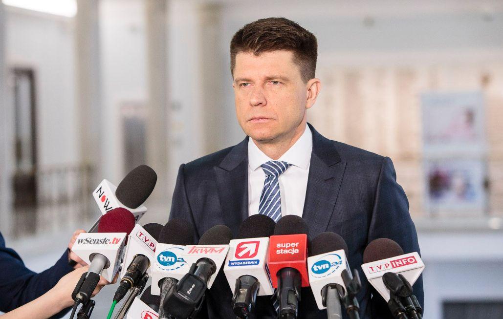 Petru: PiS wprowadza chaos w ochronie zdrowia