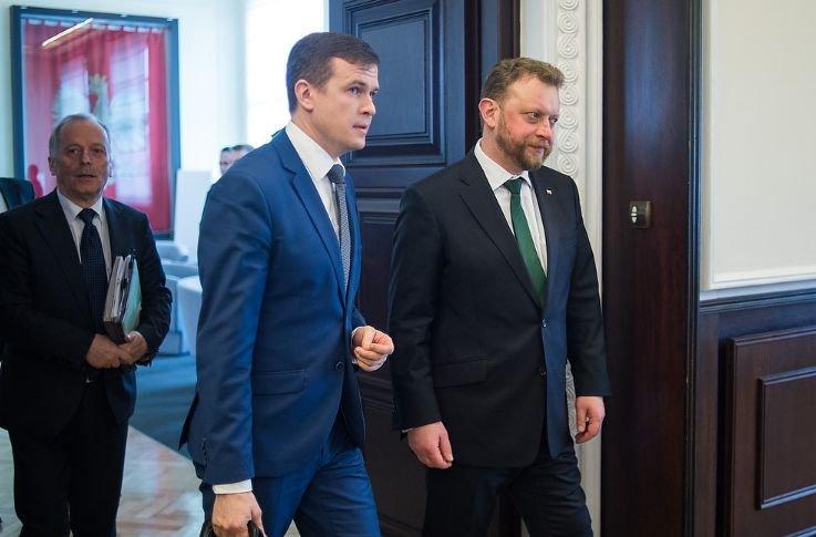 Ł. Szumowski najwyżej ocenianym ministrem w rządzie?