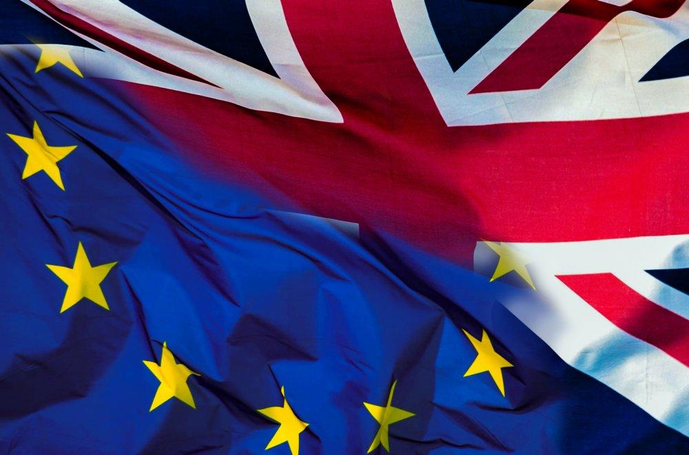 UK: 434 mln funtów na dodatkowe dostawy leków