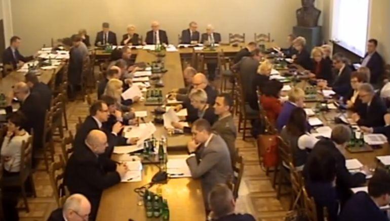 Komisja Finansów Publicznych pozytywnie zaopiniowała zmianę planu finansowego NFZ