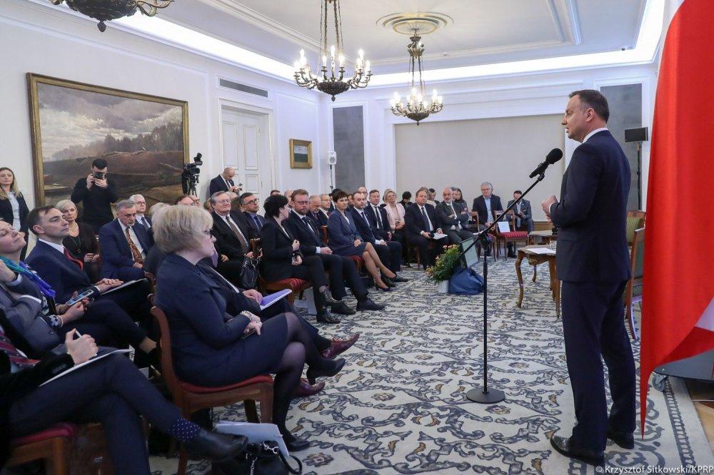 Andrzej Duda: walka z chorobami onkologicznymi jest czymś podstawowym