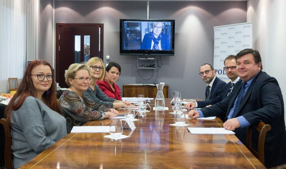 Refundacja za wyniki terapeutyczne? Jak finansować skutecznie leczenie przy ograniczonym budżecie