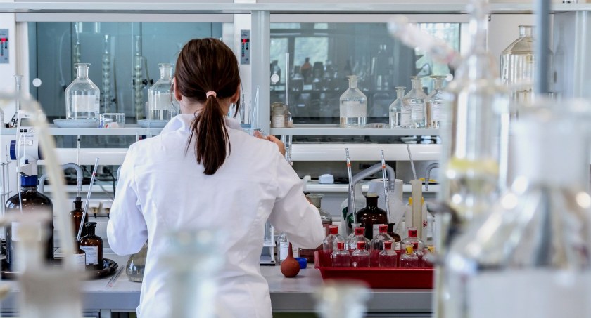 Zmiany w szkoleniach specjalizacyjnych dla diagnostów laboratoryjnych
