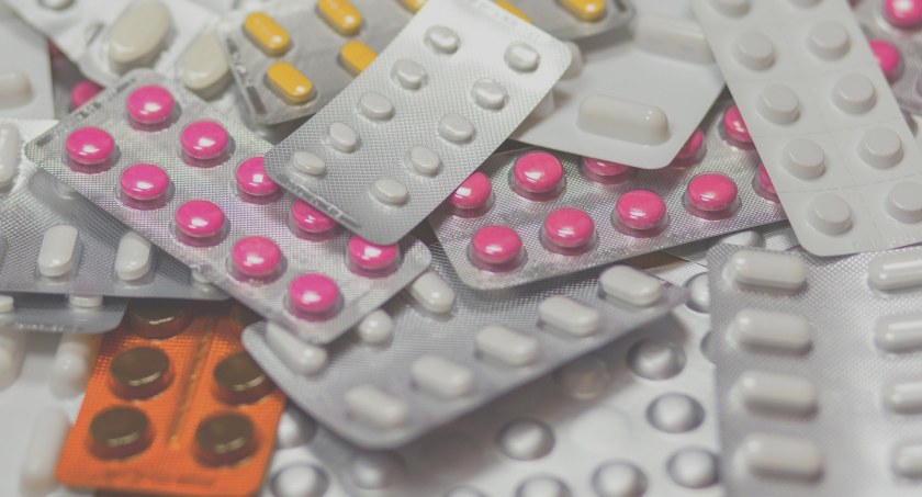 Firmy farmaceutyczne podzielone ws. nowego pakietu farmaceutycznego dla Europy