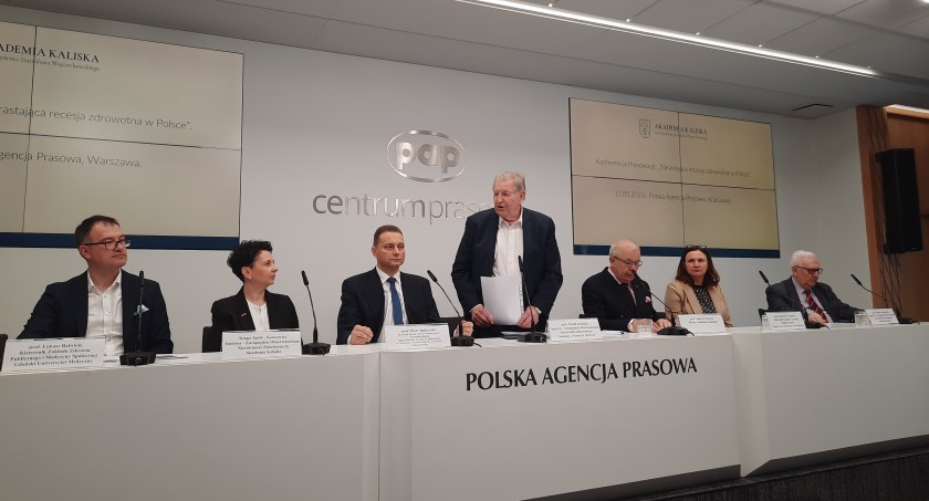 Eksperci alarmują: za dużo palimy i pijemy 