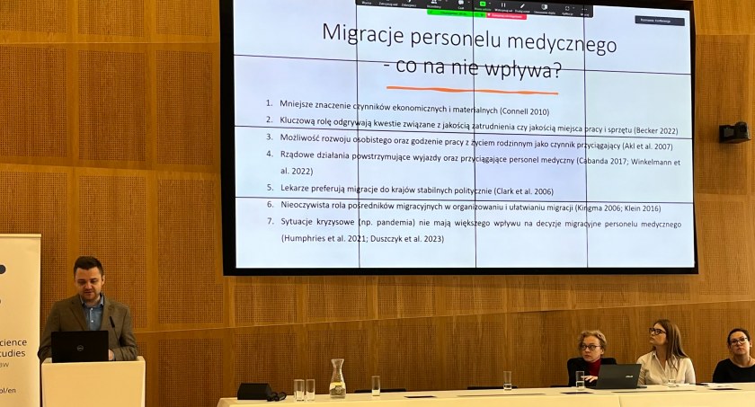 Dlaczego młodzi lekarze chcą wyjechać z Polski?