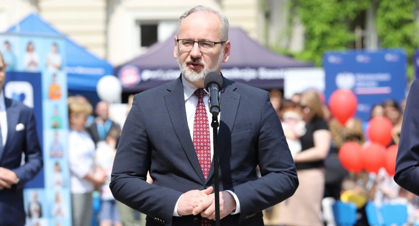 Minister zdrowia: darmowe leki dla dzieci i seniorów od 1 stycznia 2024 r. lub od września br.