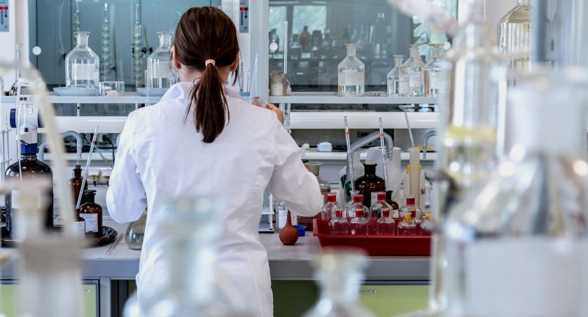 HERA Invest oferuje 100 mln euro na innowacyjne rozwiązania w zakresie zagrożeń dla zdrowia