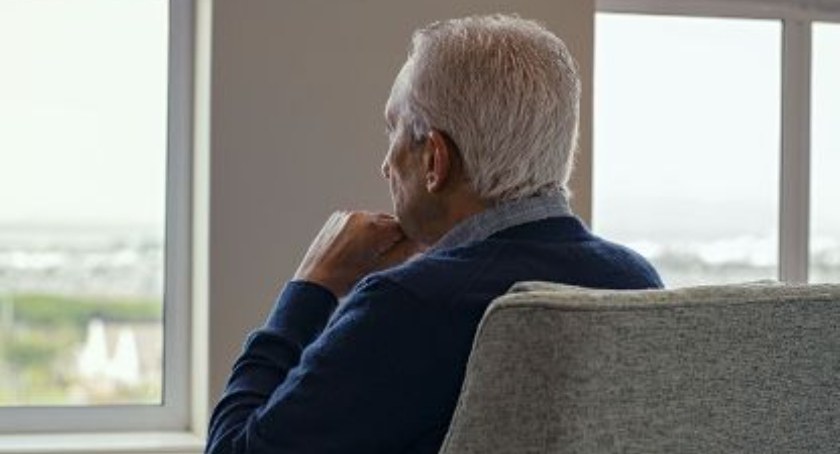 Seniorzy pomagają sobie nawzajem w walce z samotnością
