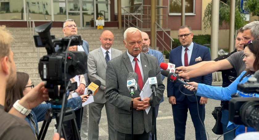 Związek Szpitali: dosypanie do systemu blisko 16 mld zł niewiele zmienia