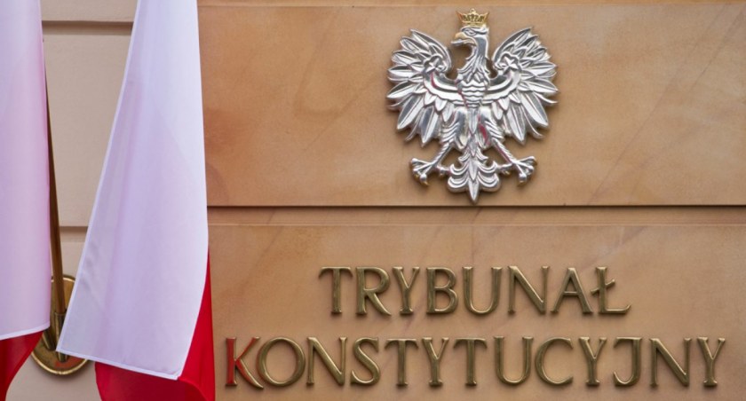 Apteka dla aptekarza. Prezydent skierował przepisy uderzające w sieci apteczne do TK