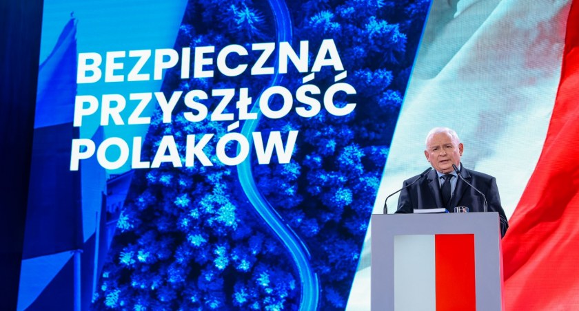 Zwiększenie inwestycji w szpitalnictwie, wzmocnienie profilaktyki oraz e-rejestracja do specjalistów. PiS przedstawiło zdrowotne postulaty