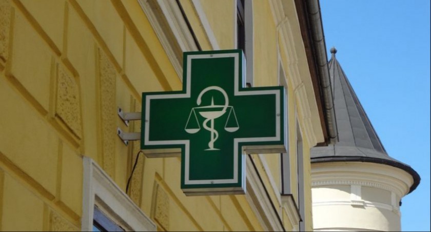Apteki mogą sprzedawać laikom wyłącznie testy do samokontroli