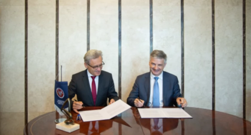 AstraZeneca stawia na Warszawę